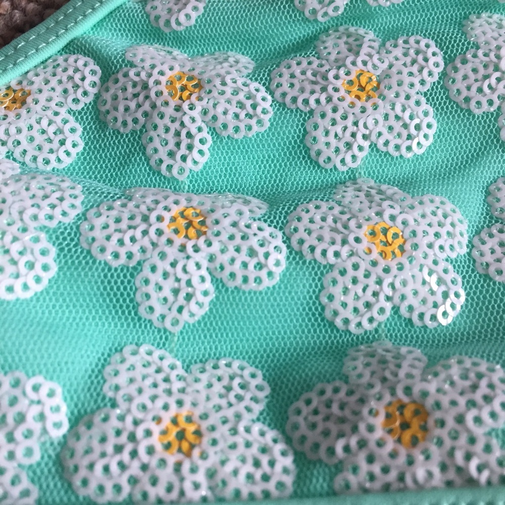 Daisy sequin bikini top - Picture 2 of 3